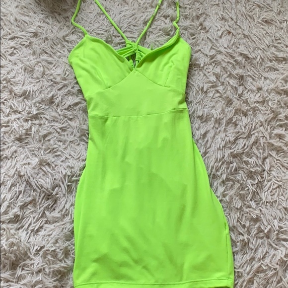 Windsor Dresses & Skirts - Neon green mimi dress